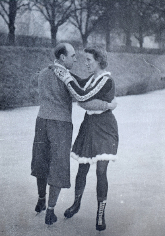 Konrad und Antonie Sommer, Schlittschuh fahrend, um 1949